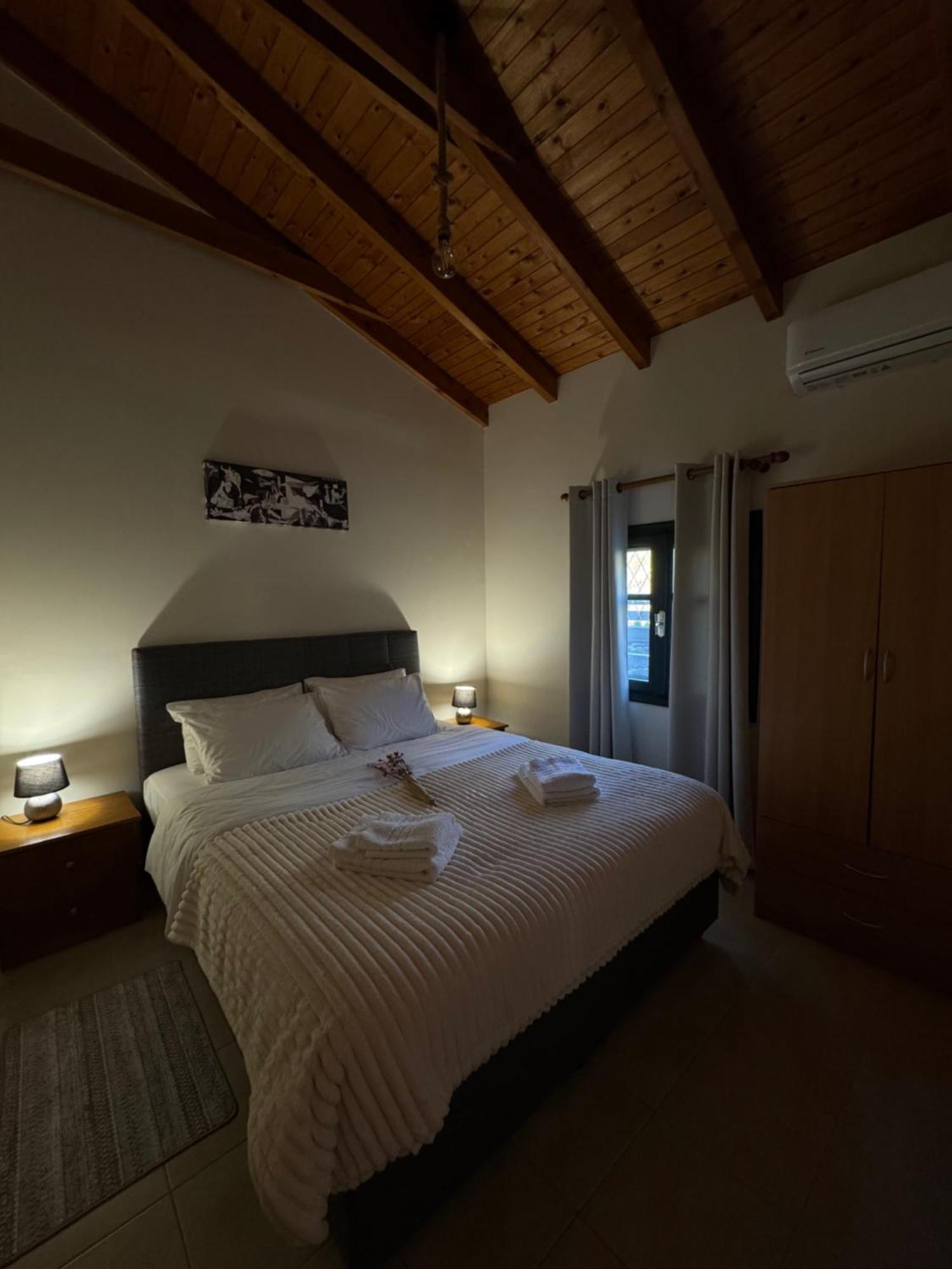 Tholos Alexandra'S Beachfront House Καβούσι Εξωτερικό φωτογραφία